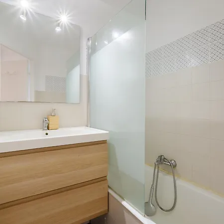 Apartment Cros De 2 Pieces - Det001 Cagnes-sur-Mer
